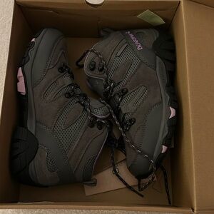 Bear paw Corsica size 8